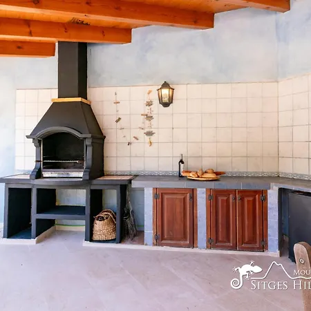 Spacious Santa Fe - Private Pool, Big Garden And A/c Close To Sitges Villa Olivella